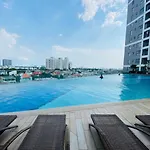 Sun Avenue - Cozy Apartment With River View