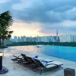 Sun Avenue - Cozy Apartment With River View